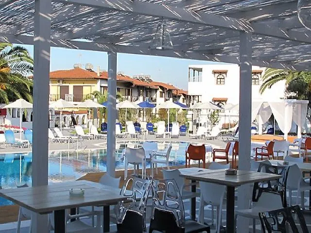 Ioli Village Pefkochori 3*,  Greece